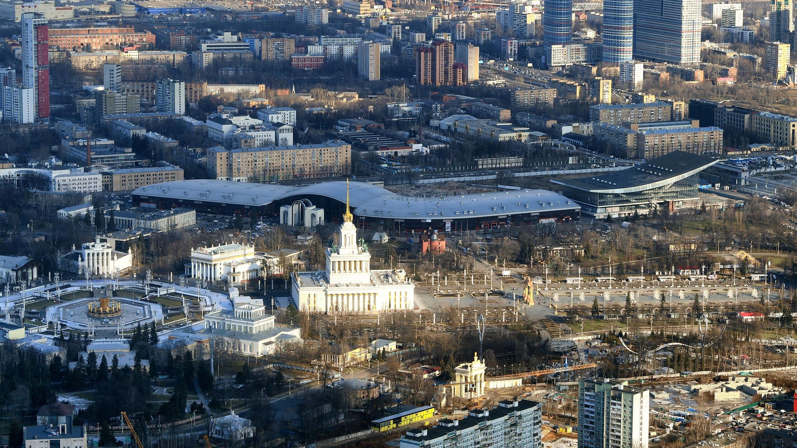 Панорама 2023. Вид с телебашни ВДНХ Москва. Музей городского хозяйства Москвы на ВДНХ. Смотровая на ВДНХ. Останкинская башня вид со смотровой.