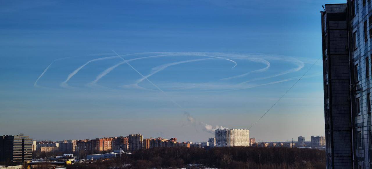 Небо в москве сегодня фото