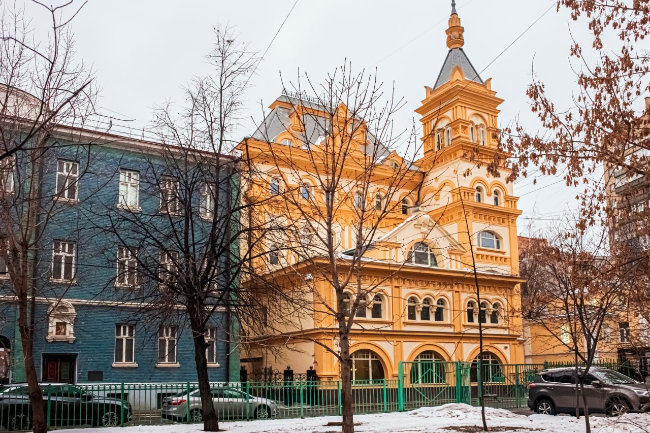 терем в москве